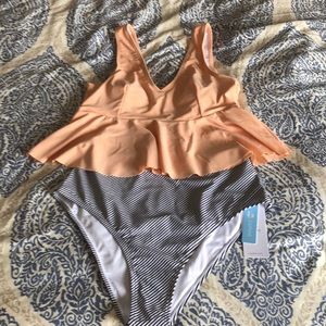 Cupshe size large bathing suit